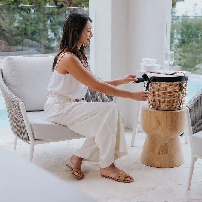 Coastline & Chandon Picnic Basket Gift - We Wander