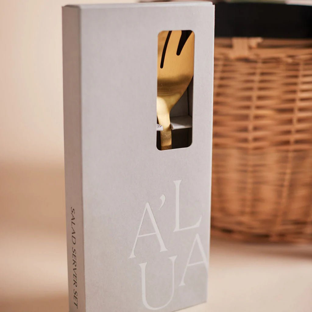 Coastline & Chandon Picnic Basket Gift - We Wander